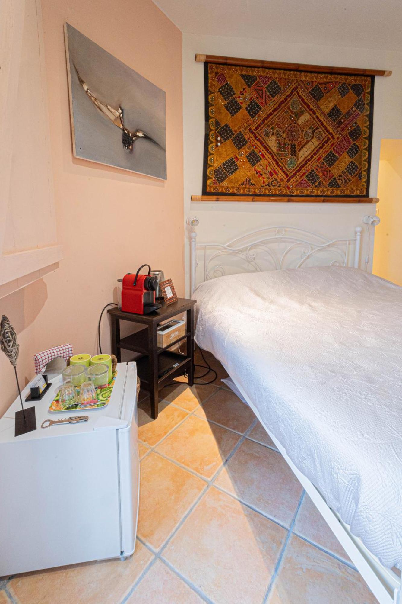 Villa Les Mimosas - 3 Chambres D'Hotes Plassac  ภายนอก รูปภาพ